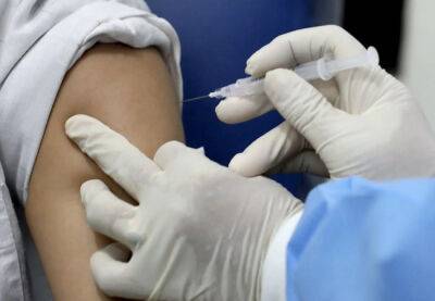 В Испании стартует кампания по вакцинации второй бустерной дозой против коронавируса - catalunya.ru - Испания