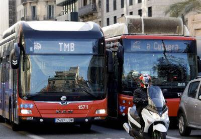 Водители автобусов бастуют в Барселоне - catalunya.ru - Испания