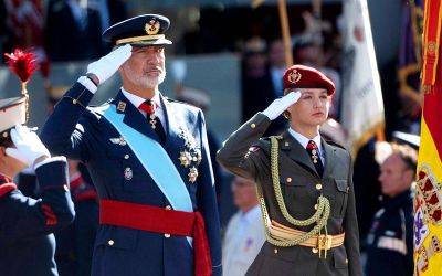 Маргарита Роблес - Фелип VI (Vi) - Национальный день Испании и парад Вооруженных сил 12 октября - allspain.info - Испания - Ливан