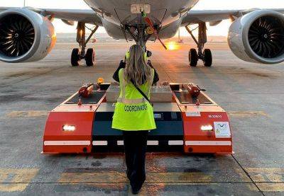 Забастовка, организованная наземным персоналом аэропорта Барселоны, будет отложена - catalunya.ru - Испания - Англия
