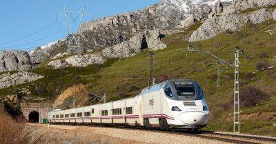 Ущерб 260 млн евро: в Испании топ-чиновники подали в отставку из-за скандала с закупкой поездов - focus.ua - Украина - Россия - Испания