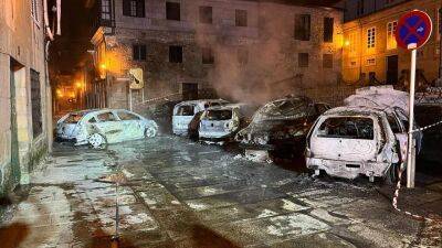На северо-западе Испании женщина сожгла 21 автомобиль - noticia.ru - Испания