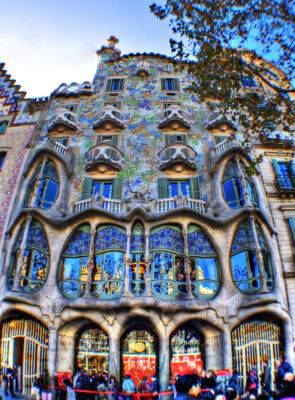Антонио Гауди - Увидеть другую сторону Casa Batlló бесплатно - espanarusa.com - Испания