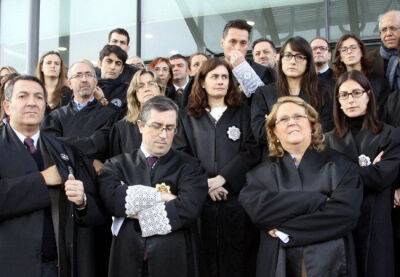 В Испании бастуют прокуроры и судьи - catalunya.ru - Испания