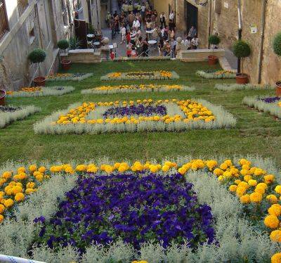 Цветочный фестиваль в Жироне 2023 - espanarusa.com - Испания