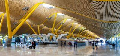 Как в аэропорту Мадрида помогают пассажирам ориентироваться? - espanarusa.com - Испания - Лондон - Мадрид - Париж - Амстердам - Барахас