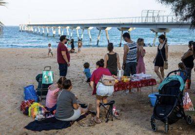 Строгие пляжные ограничения введены в пригороде Барселоны - catalunya.ru - Испания
