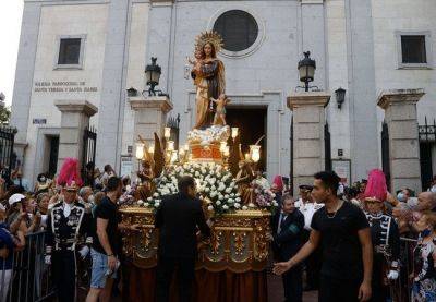 В Испании начались длинные выходные в честь праздника Вознесения Богородицы - catalunya.ru - Испания