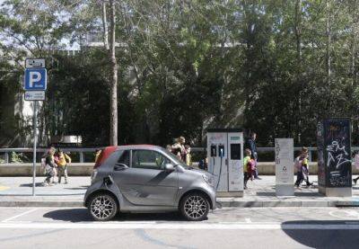В Барселоне установлено рекордное количество станций подзарядки электромобилей - catalunya.ru - Испания - Каталония