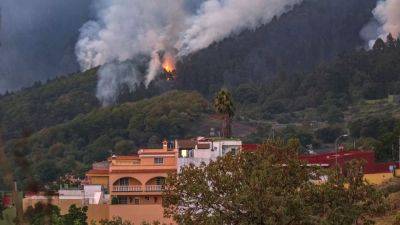 Фернандо Клавихо - Греция и Испания: отчаянная борьба с лесными пожарами - ru.euronews.com - Испания - Греция