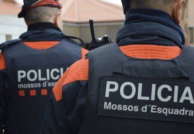 Отряд Mossos d'Esquadra в Барселоне пополнился новыми сотрудниками - catalunya.ru - Испания - Каталония