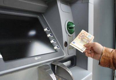 Финансы в Испании: что нужно знать и насколько можно пополнять счета? - catalunya.ru - Испания