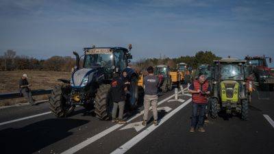 Le Monde: испанские фермеры присоединятся к европейским акциям протеста - russian.rt.com - Испания