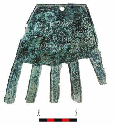 ​В Испании нашли артефакт с надписью на васконском языке в возрасте 2,1 тысячи лет – фото - apostrophe.ua - Украина - Испания