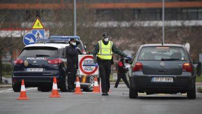 В Испании грузовик наехал на пост полиции: шесть человек погибли - ru.euronews.com - Испания - провинция Севилья