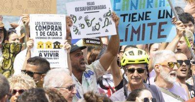 Испания – Канарские острова протестуют против туристов – люди начали голодовку | OBOZ.UA - obozrevatel.com - Испания