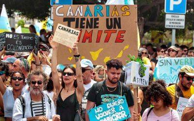 Массовые демонстрации на Канарах против нынешнего туризма на островах: «У нас есть предел» - allspain.info - Испания