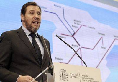 Оскар Пуэнте - Renfe расширит свои услуги в Испании в 2024 году - catalunya.ru - Испания - Мадрид - Альхесирас