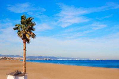 Что нельзя делать на пляжах Барселоны? - espanarusa.com
