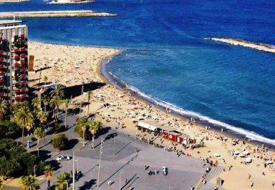 Nova Icària - Барселона готовится открыть душевые кабины на каждом из пляжей в летний сезон - catalunya.ru - Испания