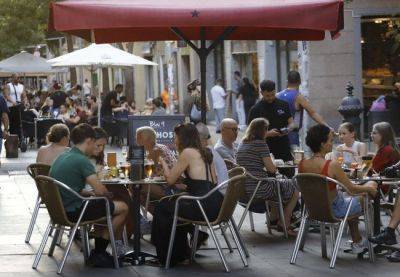 В Испании рекордно подорожало туристическое жилье и питание в ресторанах - catalunya.ru - Испания