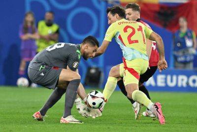 Евро-2024. Испания победила Албанию (1:0) и финишировала в группе со 100-процентным результатом - bombardir.ru - Испания - Албания