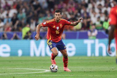 Футболист сборной Испании ответил, сможет ли он выиграть «Золотой мяч» - bombardir.ru - Испания